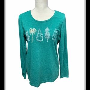 LOFT‎ Christmas long sleeve tee